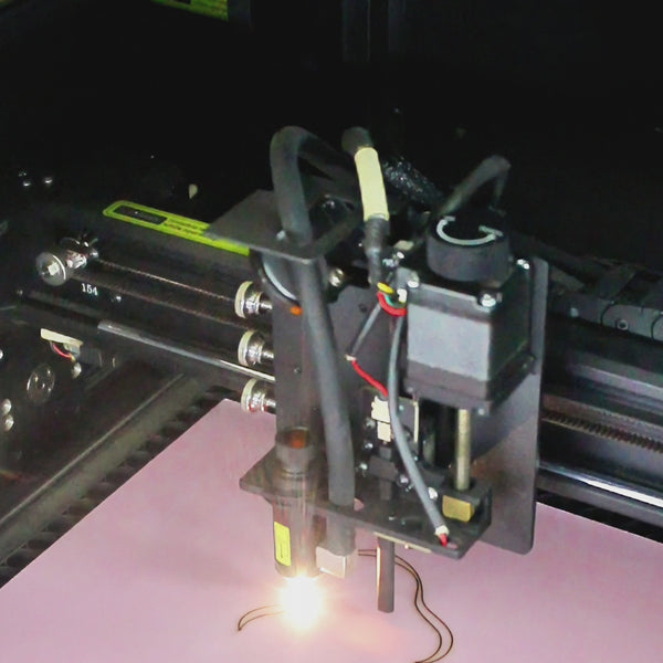 Laser Cut Mother's Day Clock – DIY SVG with Floral Mom & Baby Design